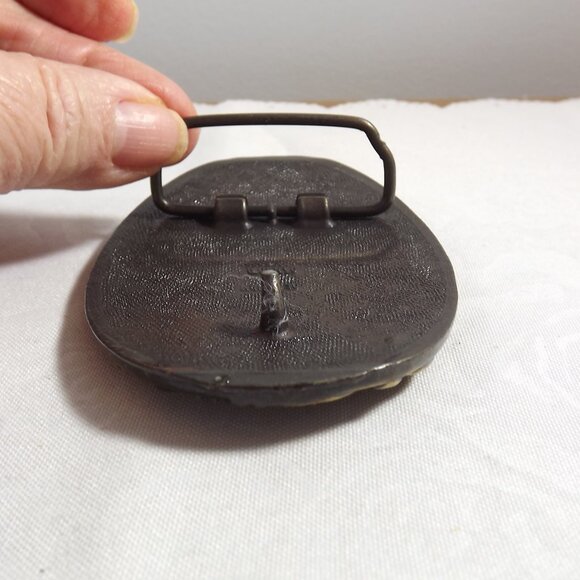 Gold and Black "Easy Does It" Belt Buckle - Picture 6 of 10